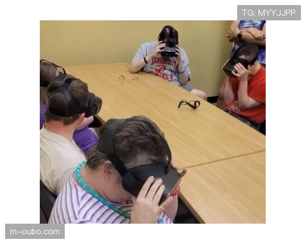 “无声的狂欢”:里昂主场为听障球迷群体试点推出沉浸式触感背心观赛服务